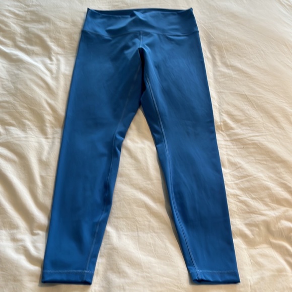 Lululemon Wunder Under High-Rise Tight 28” - Picture 3 of 9